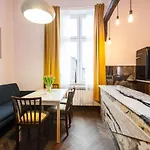 Stylish Apartment In Krakow Old Town